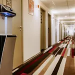 Ibis Airport Hotell