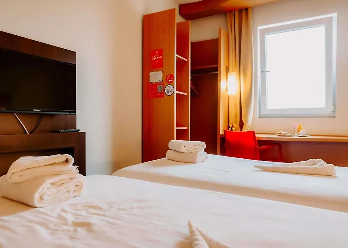 Ibis Airport 3* Sofia