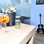 Ibis Airport Хотел София