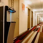 Хотел Ibis Airport