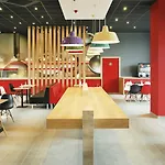 Hotel Ibis Airport