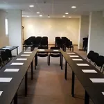 Ibis Airport Хотел София