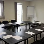 Hotel Ibis Airport