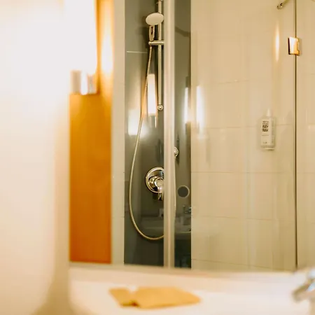 Ibis Airport 3* Sofia
