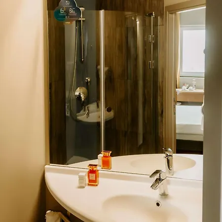 Ibis Airport Hotel Sofia