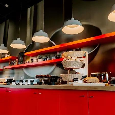 Szálloda Ibis Airport 3*