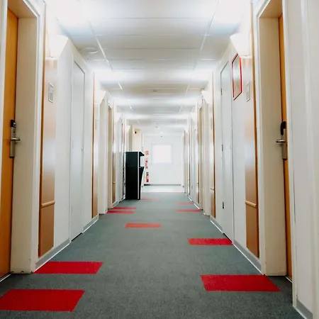 Hotel Ibis Airport