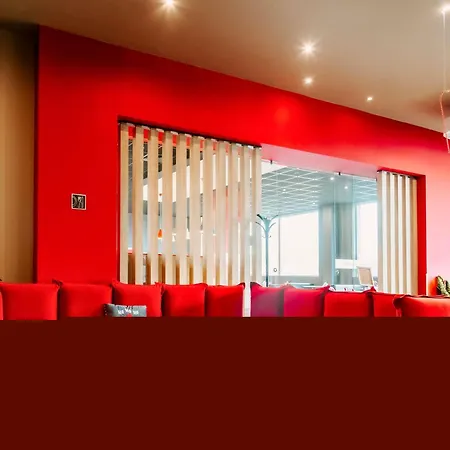 Ibis Airport Hotel 3*