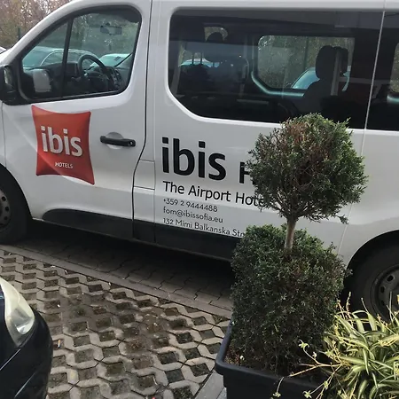 Ibis Airport Hotel 3*