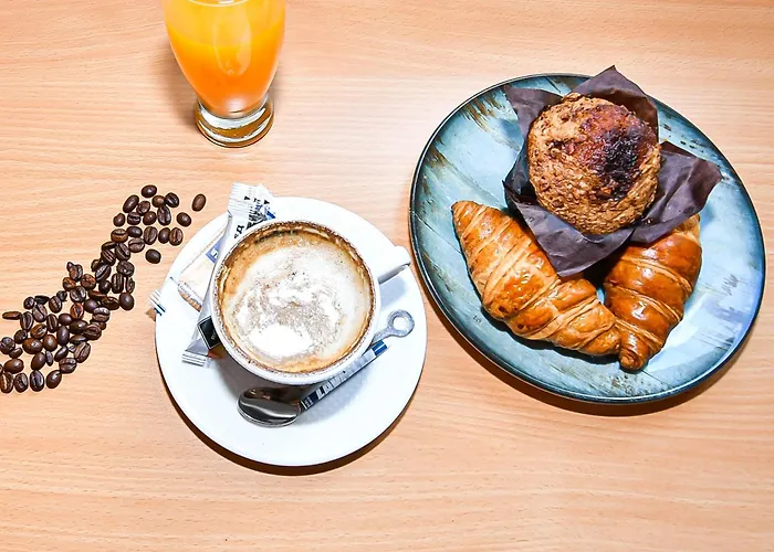 Otel Ibis Airport 3*