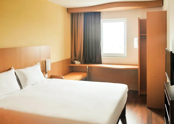 Ibis Airport Otel