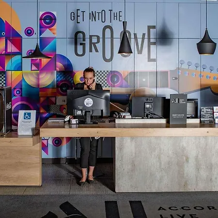 Ibis Airport 3* София